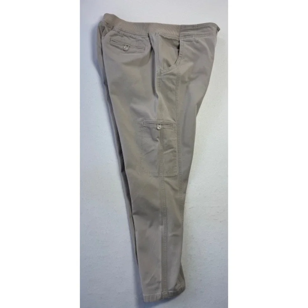 LL Bean Cargo Pants Womens 14 PET Khaki Classic Fit Elastic Waist 282466 Utility